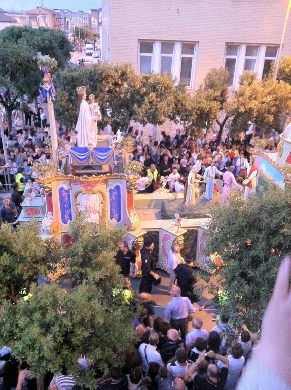 奥罗拉住宿加早餐旅馆 马泰拉 客房 照片